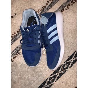 Adidas cloud foam sneakers